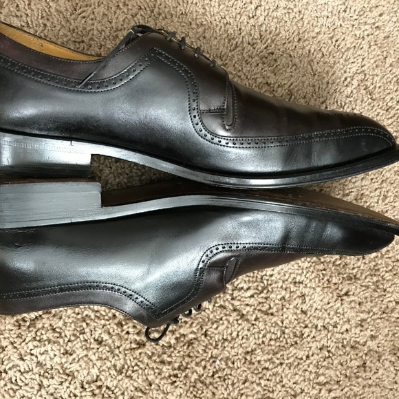 Mezlan Men\'s Black/ Burgundy Dress Shoes- Size 10 main image 5